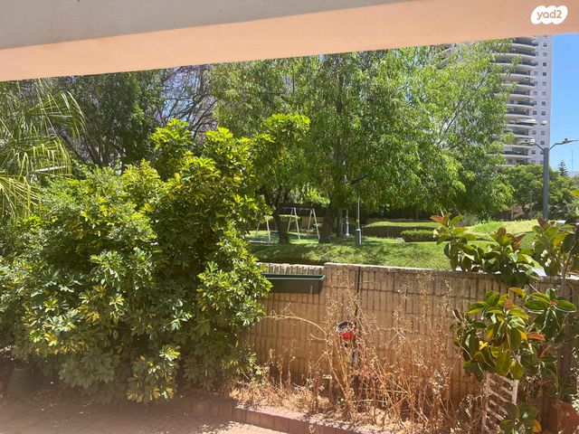 דירת גן, טופז, נווה ים, ראשון לציון