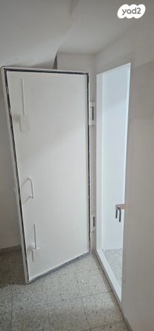 טריפלקס, ד"ר נחום שימקין, רמת בגין, חיפה