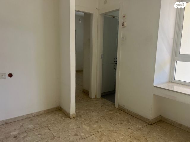 דירת גן, טופז, נווה ים, ראשון לציון