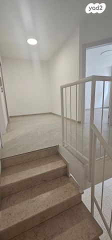 טריפלקס, ד"ר נחום שימקין, רמת בגין, חיפה