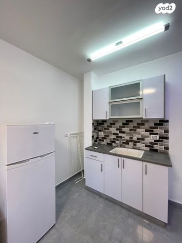 דוד רזיאל 38