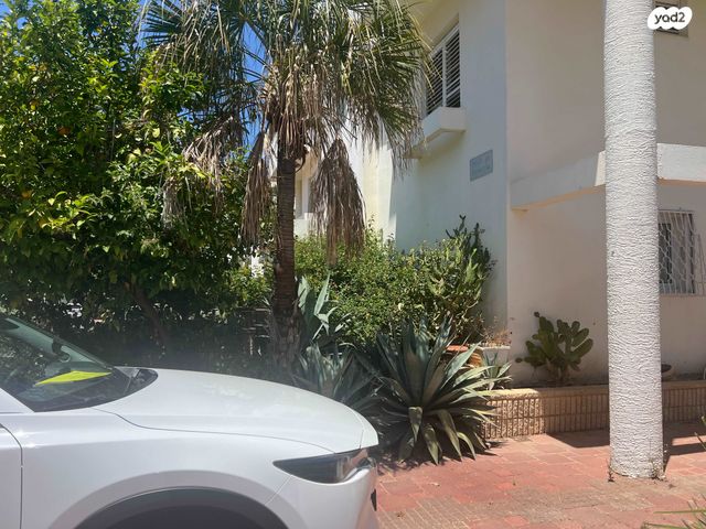 דירת גן, טופז, נווה ים, ראשון לציון