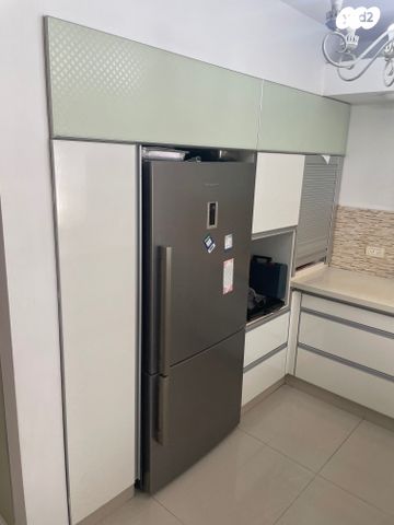 דו משפחתי, קרית מלאכי