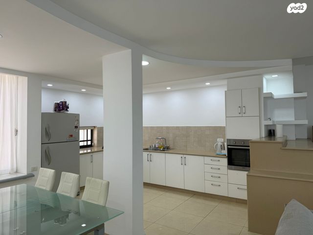 דירה, טבריה