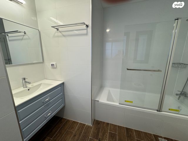 דירה, נווה זמר, רעננה