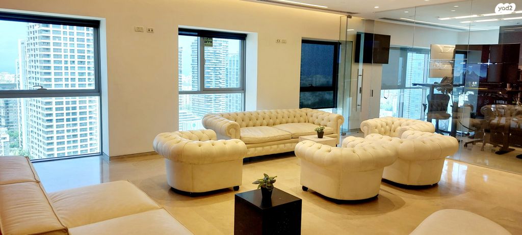 משרדים, רמת גן