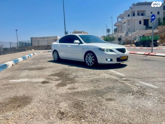 מודעת רכב מאזדה 3