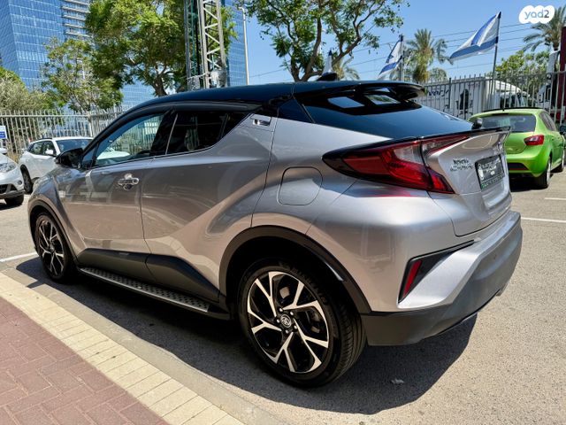 טויוטה C-HR