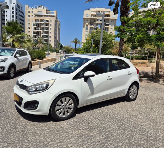 מודעת רכב קיה ריו