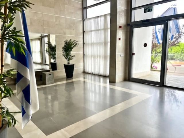 דירה, שושנה דמארי 15, יפה נוף, כפר יונה