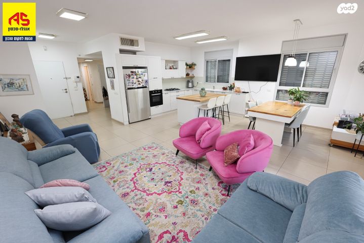 דירה, המייסדים, קזן, רעננה