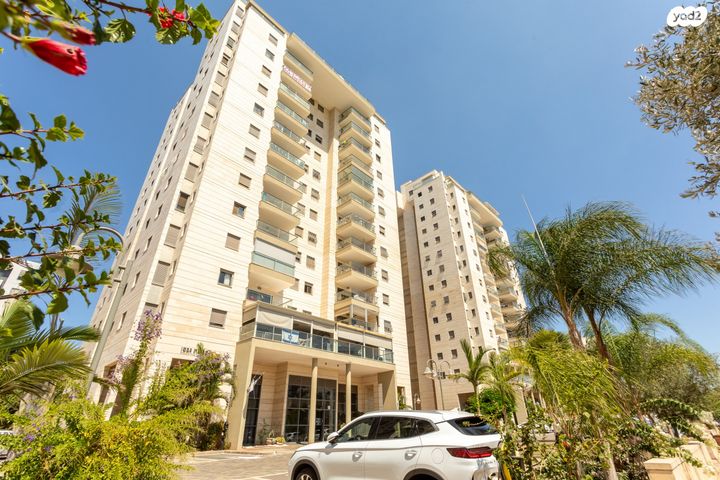 דירה, טופז, באר יעקב