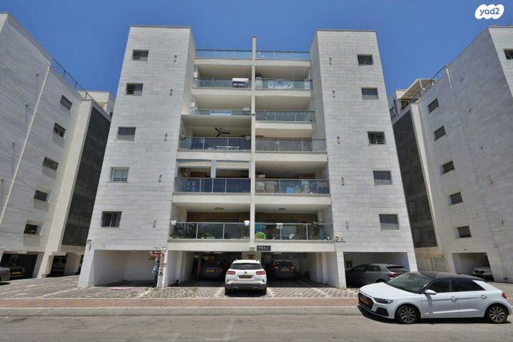 דירה, א.ד. גורדון 9, מוצקין הותיקה, קרית מוצקין