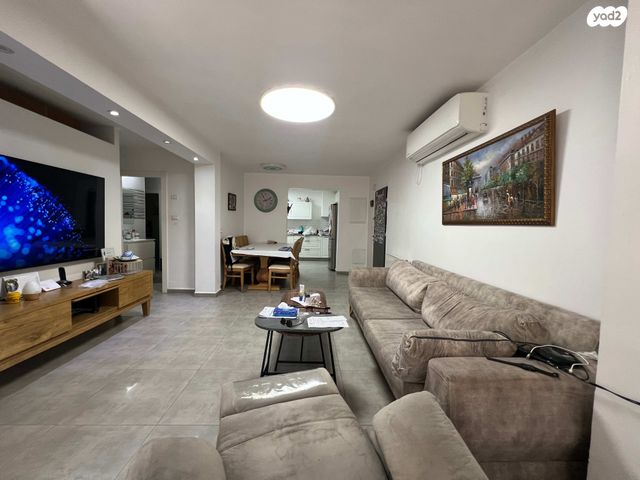 דירת גן, האנפה, גילה, ירושלים