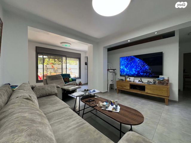 דירת גן, האנפה, גילה, ירושלים