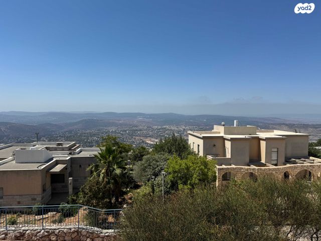 בית פרטי/ קוטג', אלמוג, לבון