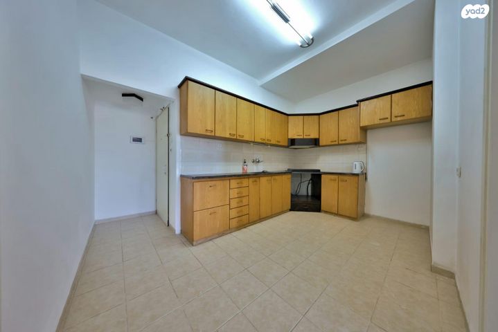 דירה, א.ד. גורדון 9, מוצקין הותיקה, קרית מוצקין