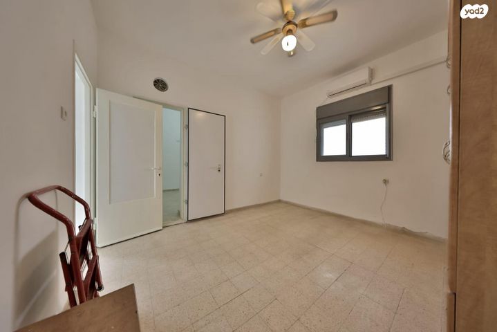 דירה, א.ד. גורדון 9, מוצקין הותיקה, קרית מוצקין