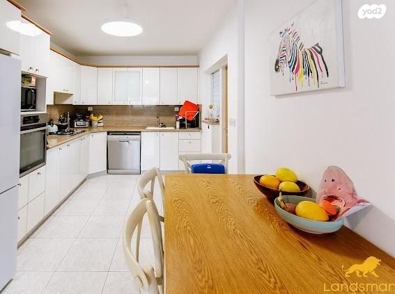 דירה, זכרון יעקב 28, הדר המושבות הותיקה / אם המושבות הותיקה, פתח תקווה