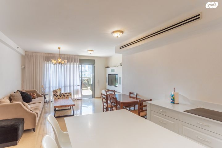 דירה, טופז, באר יעקב