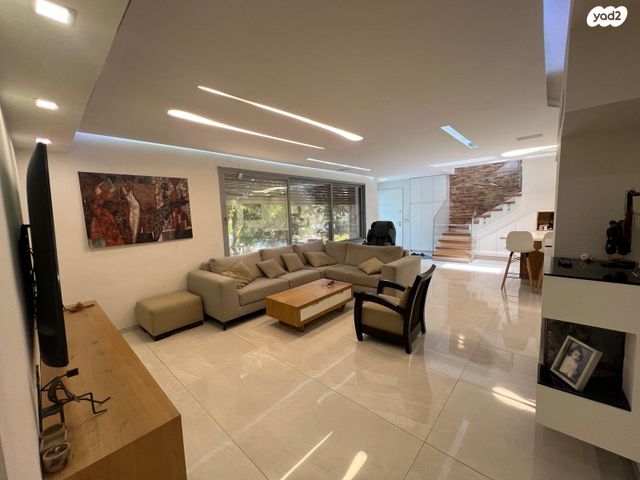 בית פרטי/ קוטג', אלוף דוד 17, רמת חן, רמת גן