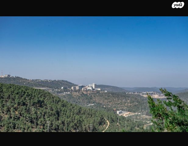 גג/ פנטהאוז, הרב יצחק חי טייב, הר נוף, ירושלים