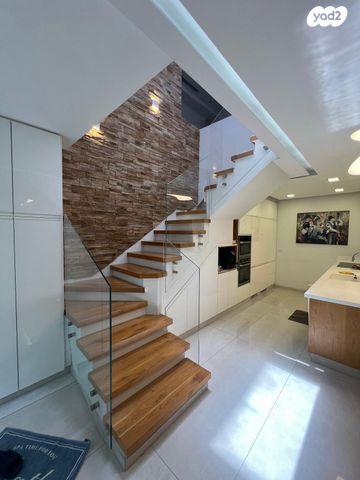 בית פרטי/ קוטג', אלוף דוד 17, רמת חן, רמת גן