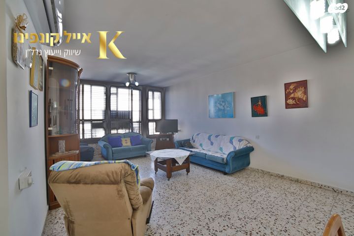 דירה, הנוטרים 10, אגרובנק, חולון