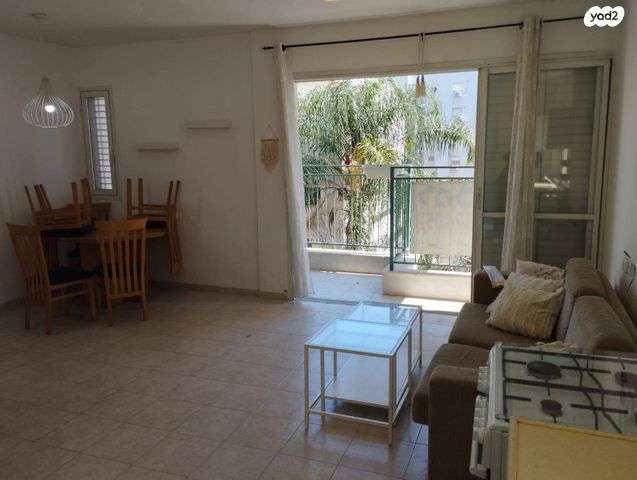 דירה, סמטת היסמין, נווה יהושע, ערמונים, רמת גן