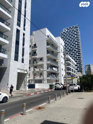 סוקולוב 10