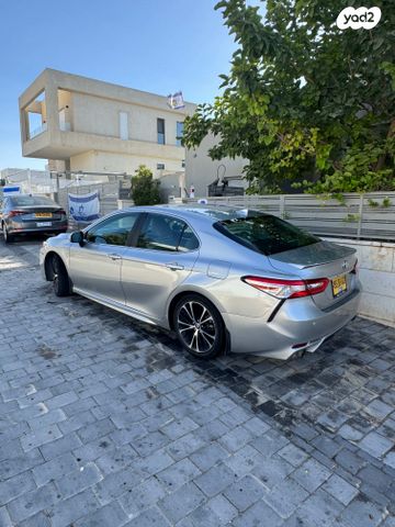 מודעת רכב טויוטה קאמרי