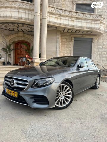 מודעת רכב מרצדס-בנץ E-class
