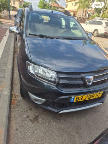 מודעת רכב דאצ'יה סנדרו Stepway