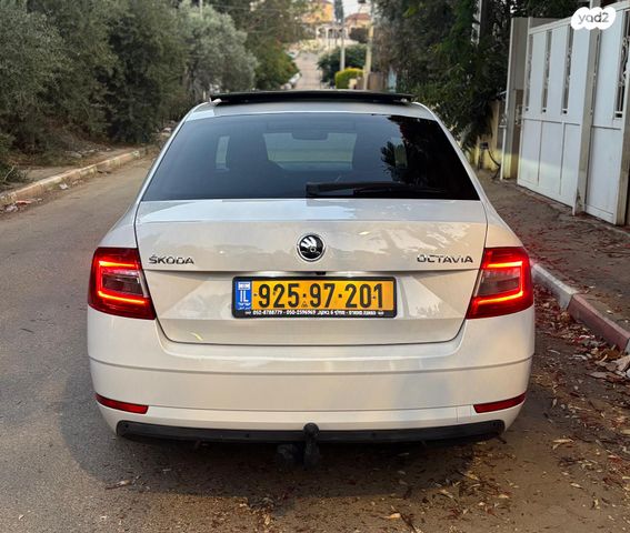 סקודה אוקטביה