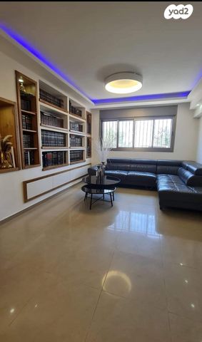 גג/ פנטהאוז, הרב עובדיה יוסף 18, מגדל אור, מגדל העמק