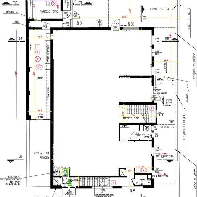 מבני תעשיה, מונטיפיורי, הרכבת, תל אביב יפו