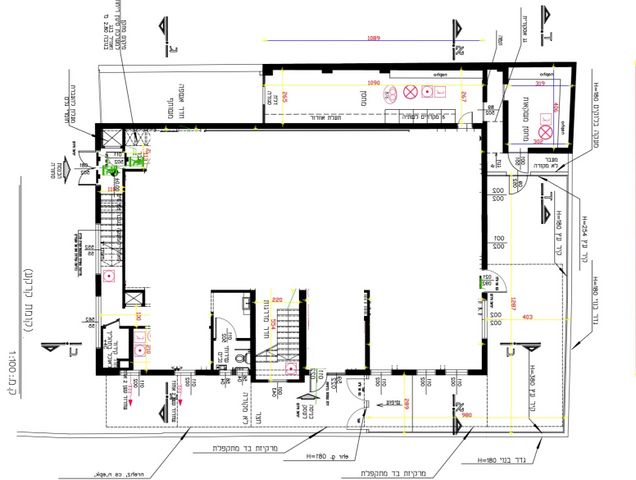 מונטיפיורי, הרכבת