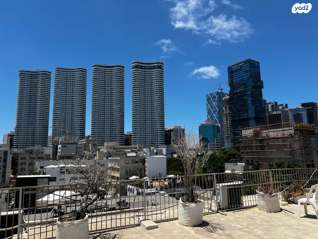 סטודיו, תושיה, מונטיפיורי, הרכבת, תל אביב יפו