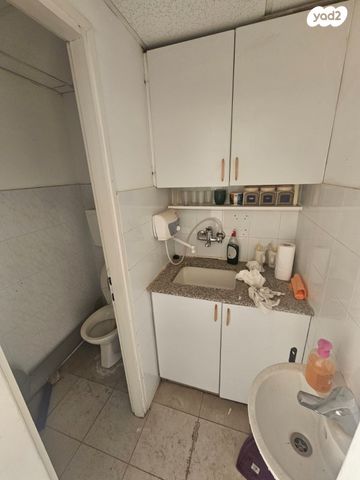 משרדים, יד חרוצים, תלפיות תעשיה ומסחר, ירושלים