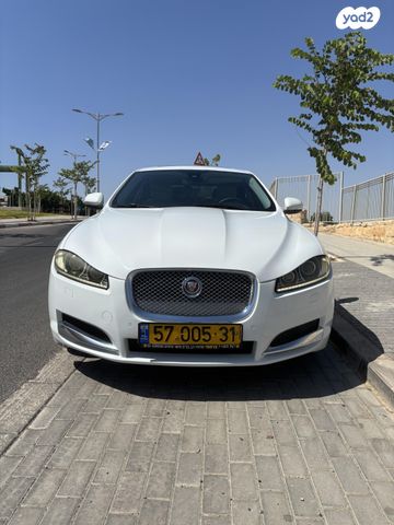 מודעת רכב יגואר XF