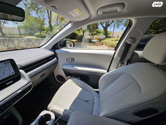 יונדאי איוניק 5