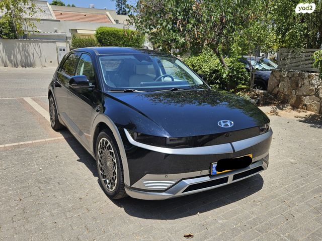 יונדאי איוניק 5