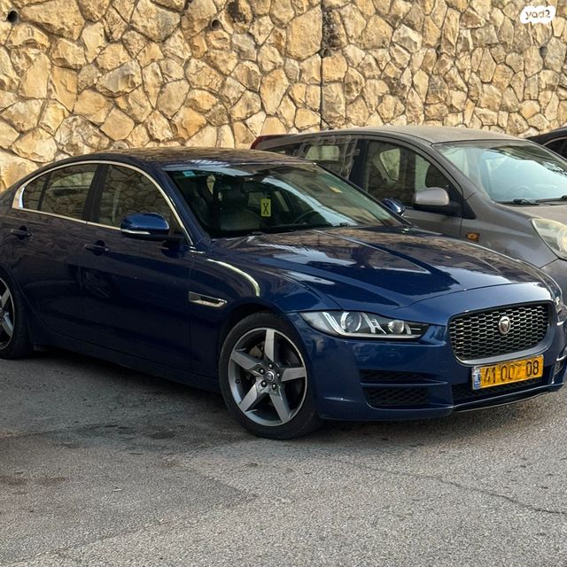 מודעת רכב יגואר XE