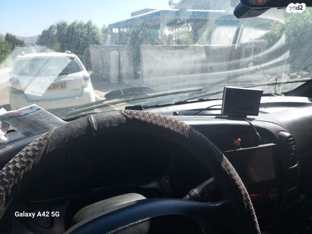 מודעת רכב יונדאי H-1 / i800