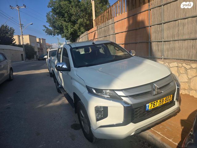 מודעת רכב מיצובישי טרייטון / L200