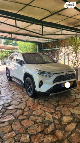 מודעת רכב טויוטה RAV4