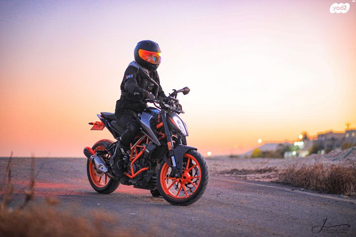 מודעת רכב KTM Naked Duke 390