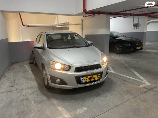 שברולט סוניק