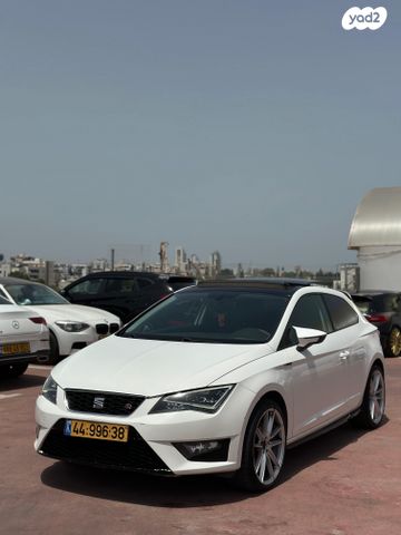 מודעת רכב סיאט לאון