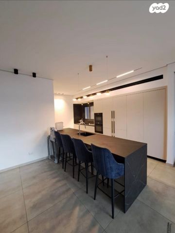 דירת גן, דוריף 36, עיר היין, אשקלון